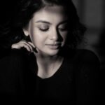Solanki Roy Instagram - You shine brighter when you embrace your shadow! 🖤 📸 @imsayandey 💄 @sahababusona