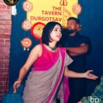 Solanki Roy Instagram - And the festivities continue... I cannot get ovet the Pujas and here's a throwback to the Nabami night with childhood friends! Had a blast at @thetavernkolkata 🍾 thank you for hosting us! Kolkata - The City of Joy