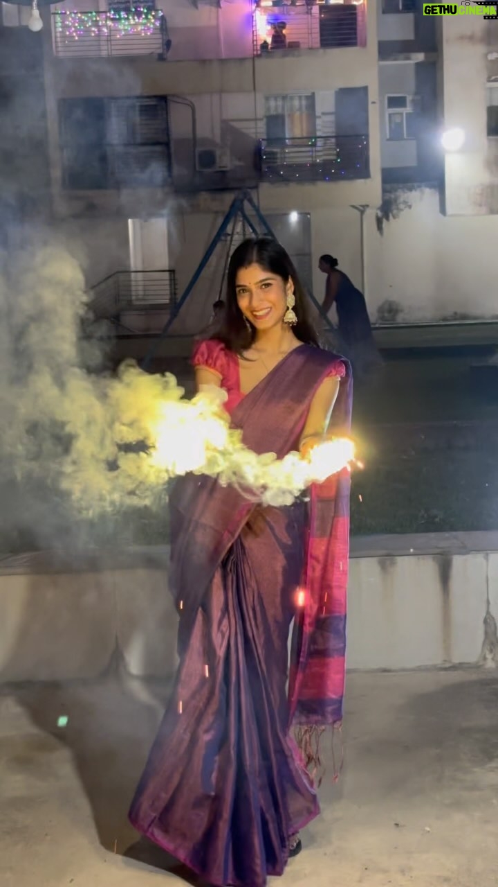 Somalin Parida Instagram - Happy Diwali🪔 💥 Newtown,kolkata