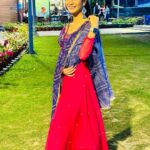 Somalin Parida Instagram - ଏ ଫୁଲ କହଥରେ!✨🩷