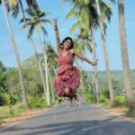 Somalin Parida Instagram - When you understand yourself well, then what others think of you doesn't matter. If you don't take charge of your own life, somebody else will.❤️🏝️ Parra Coucnut Tree Road