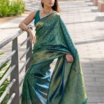 Sonalee Kulkarni Instagram – 🦚 

Sari @ranreet_official 
Photography @yashkaklotar 
#sonaleekulkarni #marathimulgi 
#sari #saree#sareelove #indian