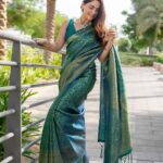 Sonalee Kulkarni Instagram – 🦚 

Sari @ranreet_official 
Photography @yashkaklotar 
#sonaleekulkarni #marathimulgi 
#sari #saree#sareelove #indian