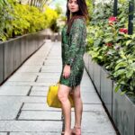 Sonalee Kulkarni Instagram – What is your #weekend mood 😉

मेरा तो हरा भरा है ☘️🌿🍀🌱🍃🌴

मग, तुमचे काय plans आहेत ? 

#sonaleekulkarni #marathimulgi 
#goinggreen #green #dress👗
#weekendvibes #weekend 
#friday #instalove #chill 24K KraftBrewzz