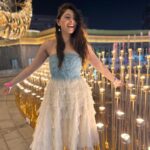 Sonalee Kulkarni Instagram - I have a dream, a song to sing To help me cope with anything If you see the wonder of a fairy tale You can take the future even if you fail I believe in angels Something good in everything I see I believe in angels When I know the time is right for me I'll cross the stream - I have a dream Thank you @nmacc.india for the experience #mammamiaatnmacc #mammamia #musical #premiere #sonaleekulkarni #marathimulgi Nita Mukesh Ambani Cultural Centre