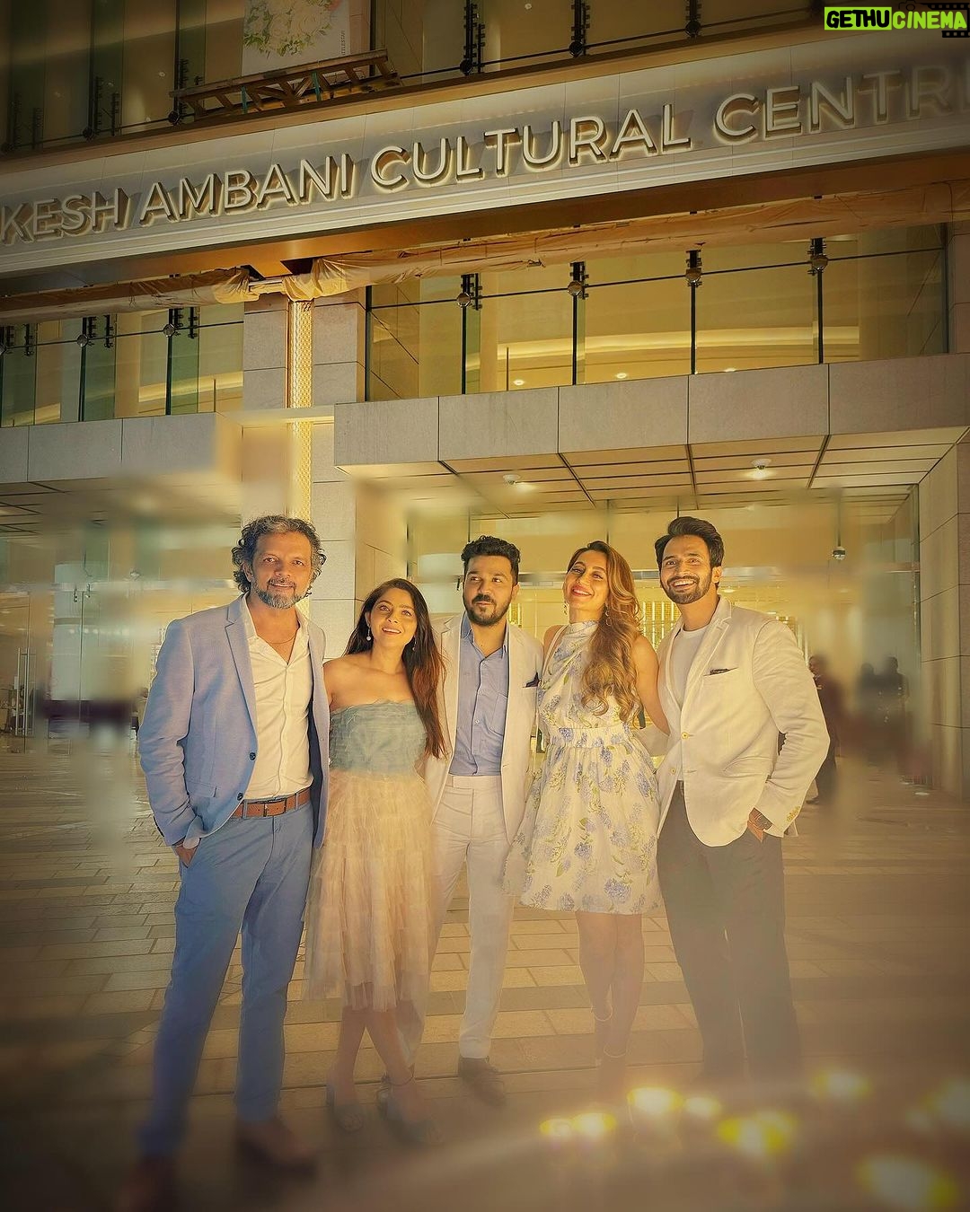 Sonalee Kulkarni Instagram - I have a dream, a song to sing To help me cope with anything If you see the wonder of a fairy tale You can take the future even if you fail I believe in angels Something good in everything I see I believe in angels When I know the time is right for me I'll cross the stream - I have a dream Thank you @nmacc.india for the experience #mammamiaatnmacc #mammamia #musical #premiere #sonaleekulkarni #marathimulgi Nita Mukesh Ambani Cultural Centre