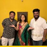 Sonalee Kulkarni Instagram – This and a lot more fun revelations of #socialmedia culture in my New episode OUT NOW 🔗 LINK IN BIO #sonaleekulkarni #marathimulgi #tarunmaharashtra 

Filming, Production skills & Editing : @akhilkulkarni_gg 
@manoj___halande 
Managed by @aanurag3 @_its_just_shital_ Pune, Maharashtra