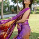Sonalee Kulkarni Instagram – Being वैरी मच इण्डियन in #dubai 🥻 

#Sari @verymuchindian.official 
#Photographer @yashkaklotar 
#sonaleekulkarni #marathimulgi 
#sari #sareelove #saree #indian Dubai, United Arab Emirates