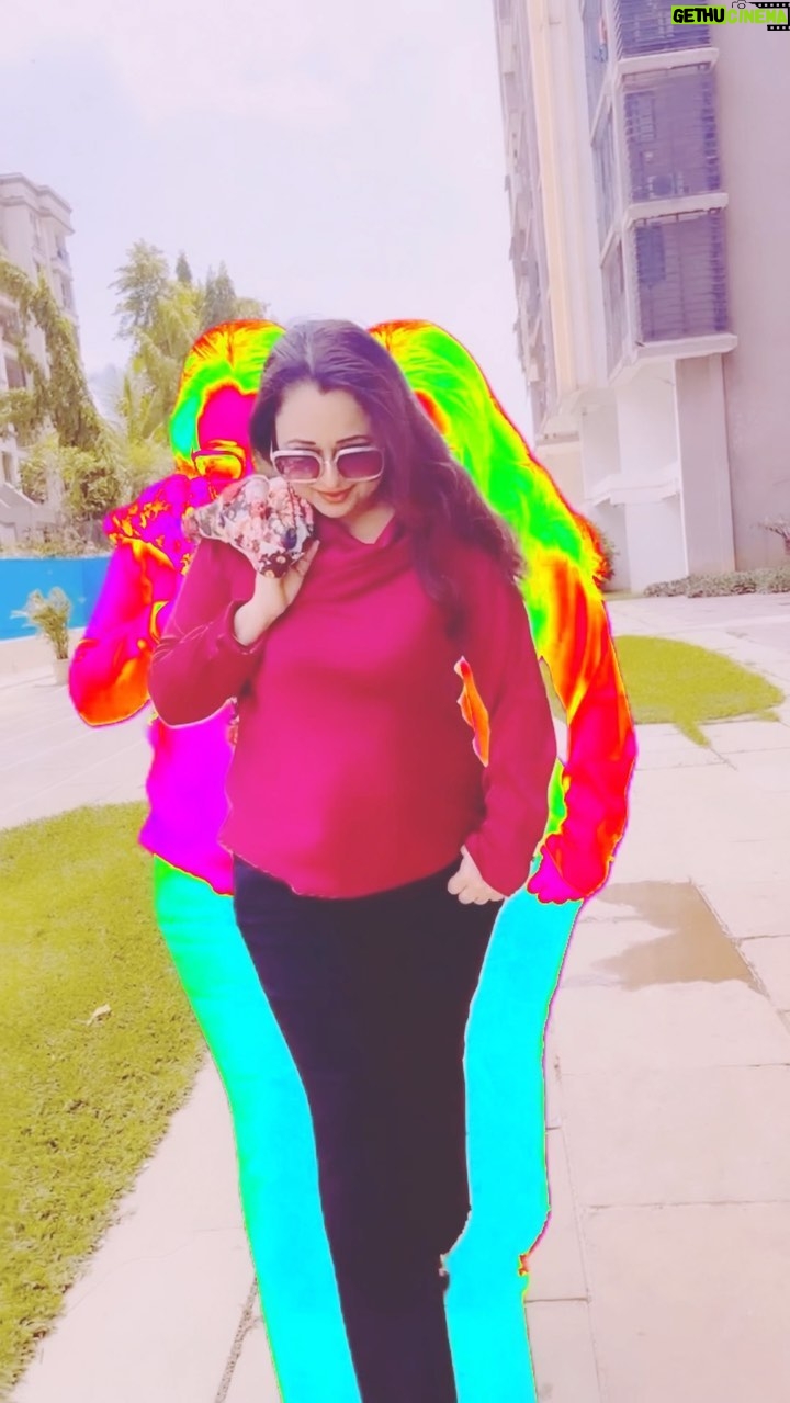 Sonalika Joshi Instagram - Trending (audio) Reel!!!??even I followed 😜😃. #trending #trendingreels #trendingsongs #instamood #instalove .