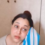 Sonalika Joshi Instagram – Woh bhi is garmi mein !!!Bolo🤨☹️😫😰🫤🙄🤪.
#summer #summervibes #summertime .