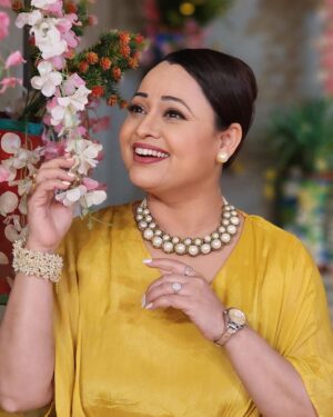 Sonalika Joshi Instagram - One of my favourite look from my current show ☺️💕🤗.
Thanks jenna for all this wonderful capture🥰 @jennifer_mistry_bansiwal