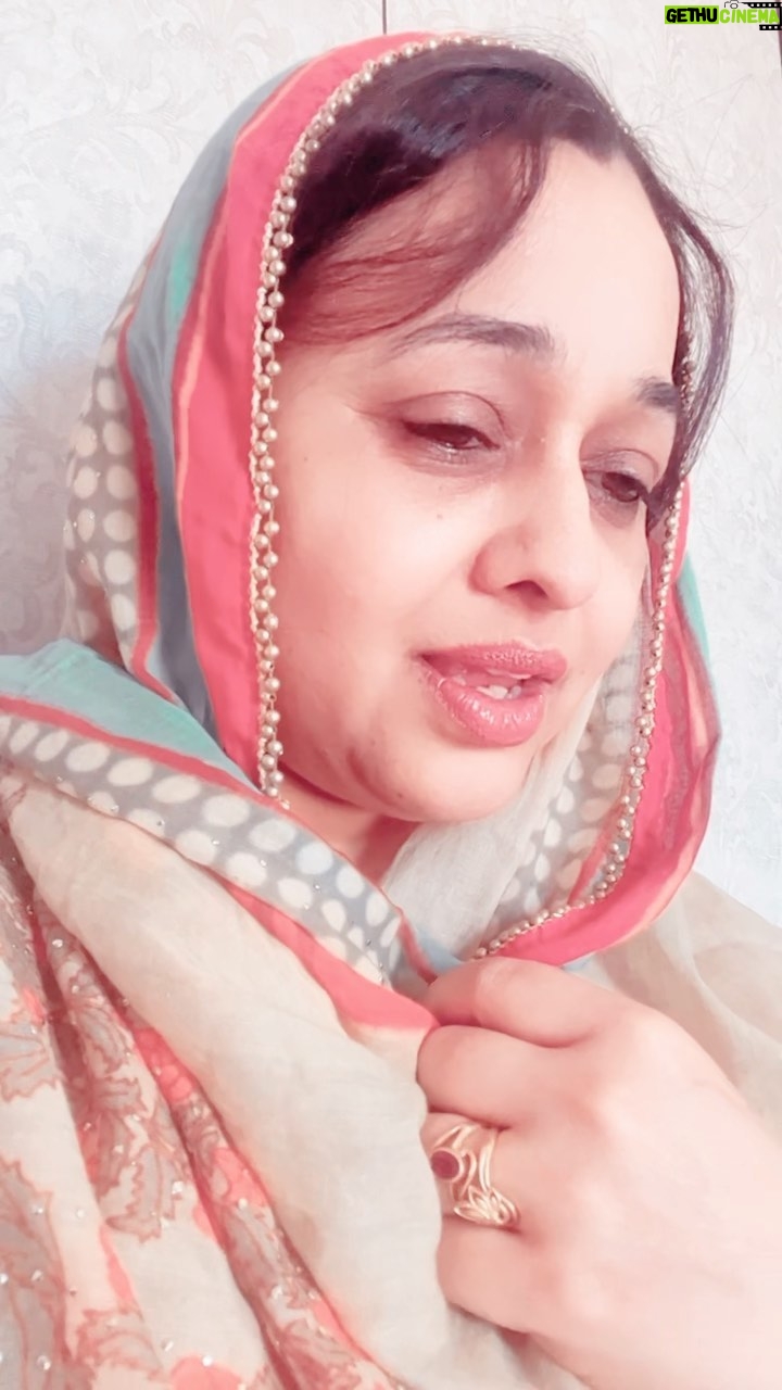 Sonalika Joshi Instagram - Always in love with this Era..what a lovely way to express our emotions &feelings πAlways grateful to this people who made & taught us great romanticism ππ½π₯πΌπΉπ¬π»ππ€π