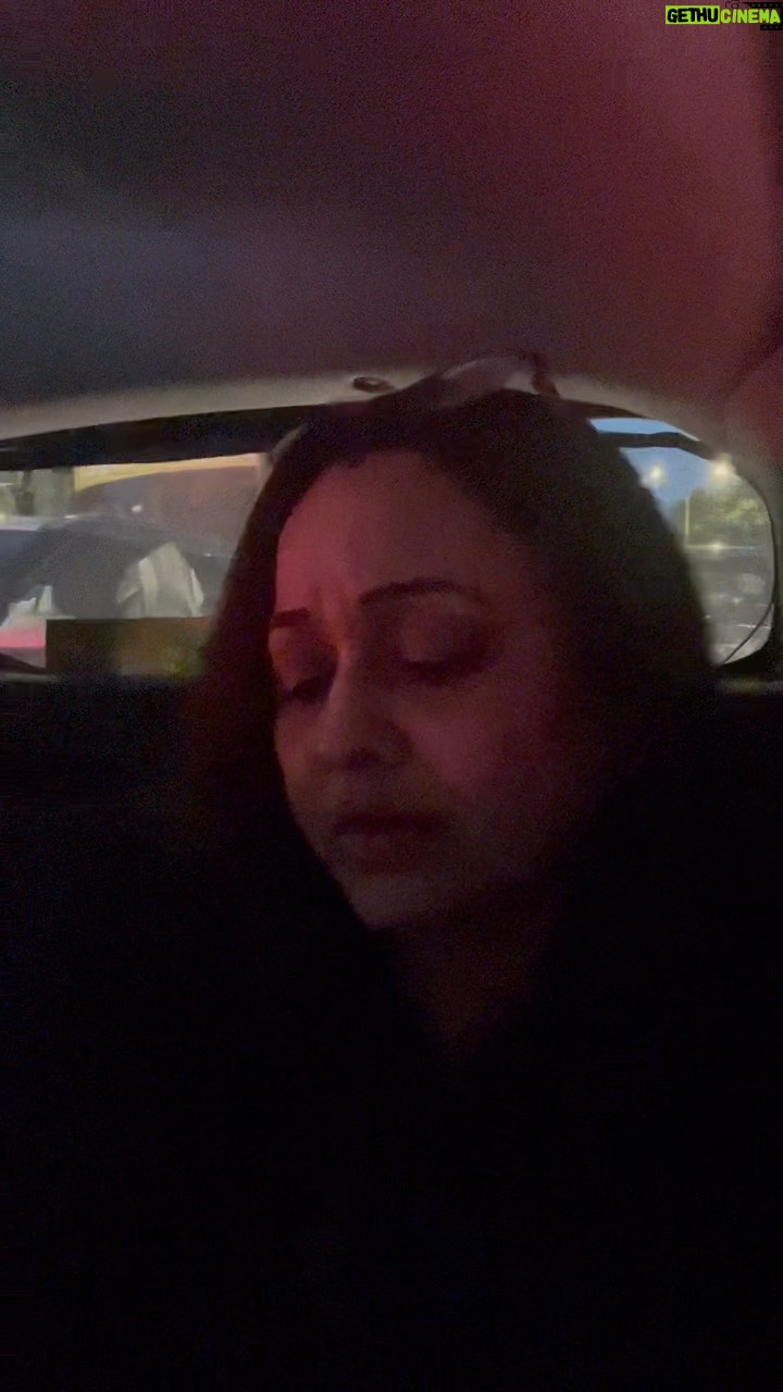 Sonalika Joshi Instagram - Music is the Divine way to tell beautiful poetic things to the Heart ❤️.Good morning all🤗 #instagram #instareels #musiclover #music #musiclife #oldsongs #oldisgold .