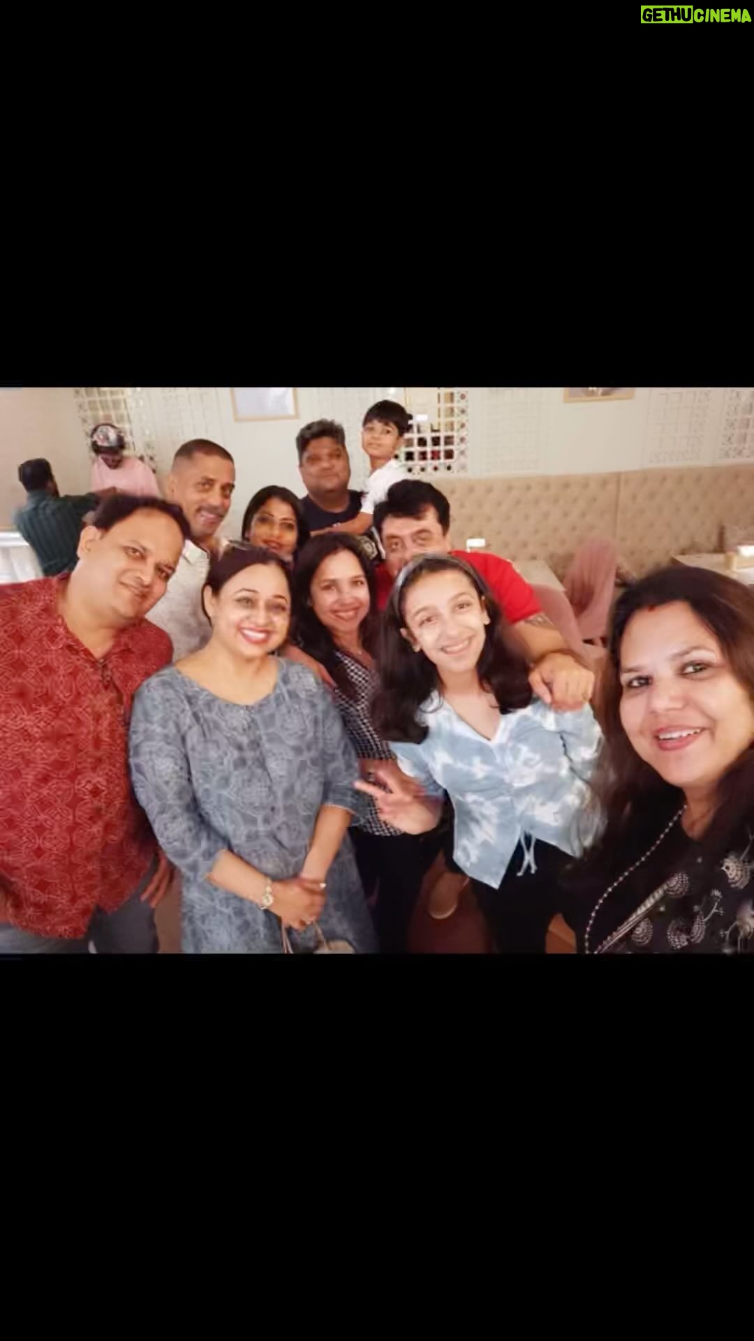 Sonalika Joshi Instagram - Hamari pyaari yaari 😊🤗 #goodvibes #goodevening #yaar #dosti