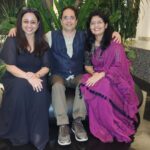 Sonalika Joshi Instagram - Party Time 🎂💃with my lovely people 💕 #goodmorning #instapost #family #familytime #celebration #birthday #birthdaygirl (my sister).#partytime #party