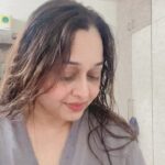 Sonalika Joshi Instagram - सच हमेशा कड़वा होता हैं😞😜😃!!!!!!!! #goodmorning #goodvibes #instagood #instareels #funtimes #fun #selflove #selfcare #selfmade