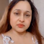 Sonalika Joshi Instagram - Sab mehenga ho raha hain😜😃#mehngai #tomatoes #tomato #value #price #attitude #instareels #funnyvideos #funtime #comedyvideos #comedyclub .