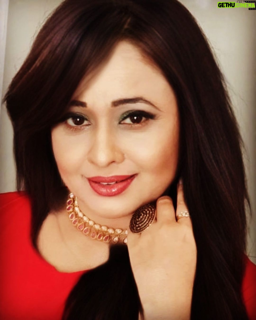 Sonalika Joshi Instagram - Good wala afternoon 😄💃. #afternoon #goodthoughts #happythoughts #behappy #smile #selflove #lovequotes #lovinglife