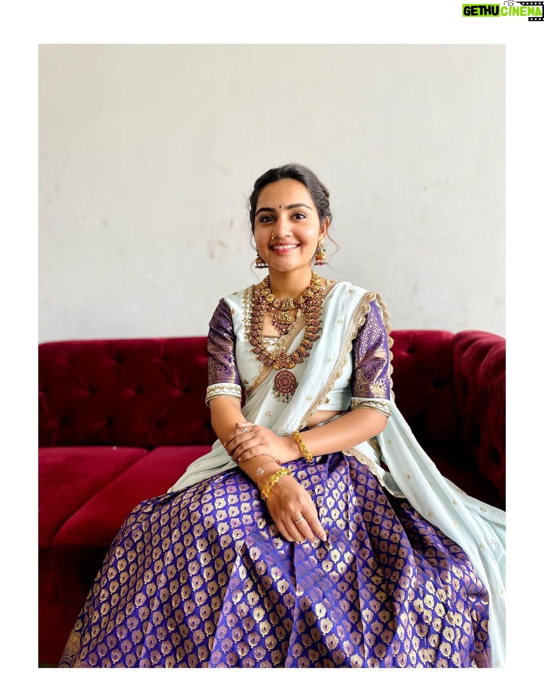 Sonia Singh Instagram - Dress courtesy: @kowshiki_couture Jewellery: @emmadi_silver_jewellery