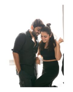 Sonia Singh Instagram - Constant ❤️ @sidhu_pavan 📸 @_surya_teja_9