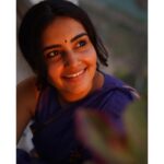 Sonia Singh Instagram - Sunsets ❤️ Which one's your fav? Photography: @_surya_teja_9 Saree courtesy: @linenworldonline