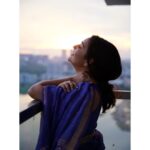 Sonia Singh Instagram - Sunsets ❤️ Which one's your fav? Photography: @_surya_teja_9 Saree courtesy: @linenworldonline