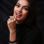 Sonyaa Ayodhya Instagram – You are the yin to my yang ✨ 
Photo @bbhupi25 
Eyelashes @flibbertigibbetbeautty 
Style Boo Boo 
.
.
.
#beauty #lashes #eyes #mood #makeupartist #makeup #mua