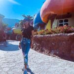 Sonyaa Ayodhya Instagram - Deep down .. I’m a smurf. #Smurfy