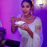 Sonyaa Ayodhya Instagram - You know where to find me 🌝 . . . #iamlovingny #foodie #love #saree