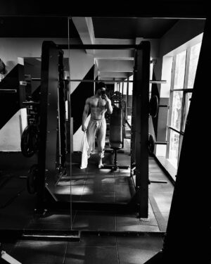 Sooraj Pancholi Instagram - Ready to Roll.. Ready to Roar! 🎥