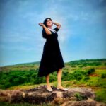 Sradha Panigrahi Instagram - 🖤🤍 #sradhapanigrahi