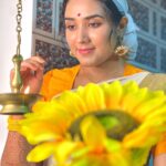 Sree Nithi Instagram – 🌻 സമ്പൽസമൃദ്ധിയുടെ ഈ പൊന്നോണ പുലരിയിൽ ഏവർക്കും എന്റെ ഹ്യദയം നിറഞ്ഞ ഓണാശംസകൾ” 🌻