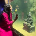 Sree Nithi Instagram – Me & the 🐠 had lot to discuss !! Chennai, India