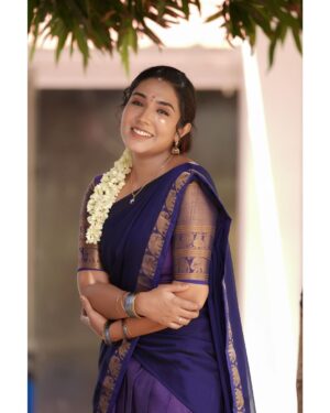 Sree Nithi Instagram - 🪻
Costume : @ivalinmabia 
Mua : @jeevithamakeupartistry 
Photographer : @camerasenthil 
Shoot organized by : @rrajeshananda