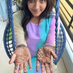 Sree Nithi Instagram - Thanks to @glowwithaniessajana for making my hand more beautiful with her talent Do support her and dm her for mehandi to make your occasion’s more memorable 🫶🏻 Chennai, India