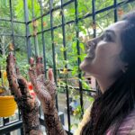 Sree Nithi Instagram - Thanks to @glowwithaniessajana for making my hand more beautiful with her talent Do support her and dm her for mehandi to make your occasion’s more memorable 🫶🏻 Chennai, India