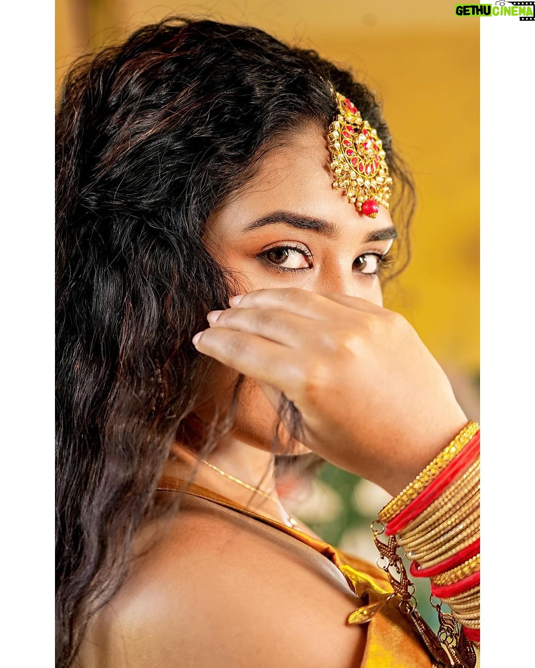 Sree Nithi Instagram - 👀 Camera : @gprsphotos @vengatprabha Mua : @varshas___makeover Costume : @chitras_fashion_rentaldress Organized by : @sj_jiiva Thiruvananthapuram, Kerala, India