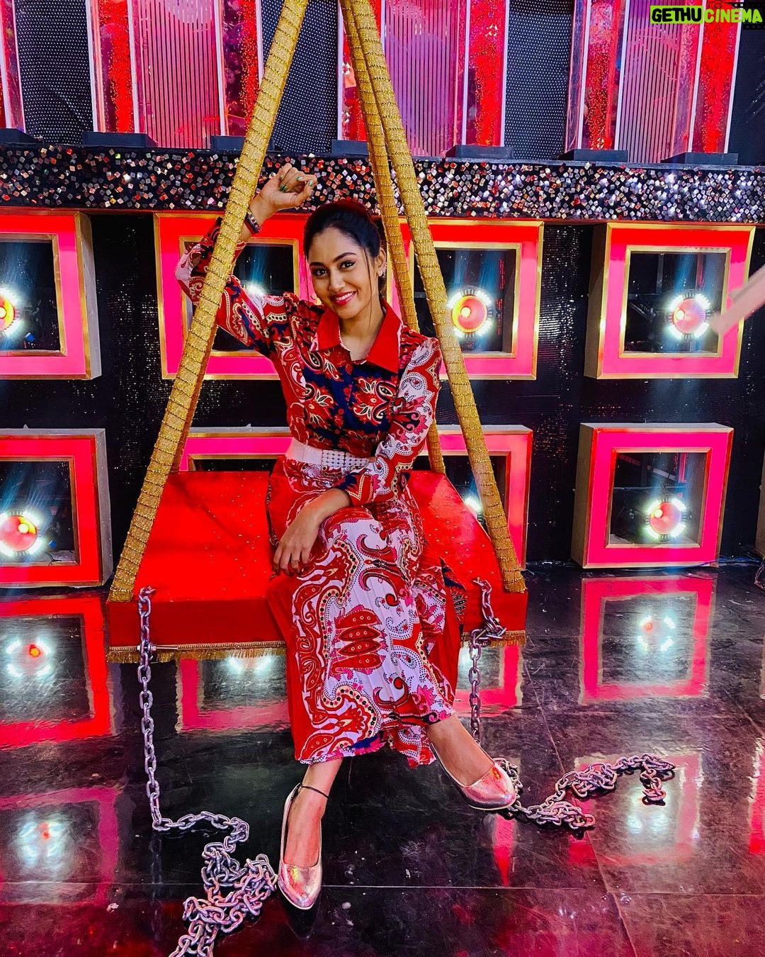 Sreethu Krishnan Instagram - Wearing @mylovefashionofficial ♥️ #startmusic