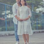 Sridevi Ashok Instagram - We can’t wait to meet our new addition . Sometimes you pray for a miracle, and God gives you two(Sitara and baby) @ashok_chintala @sitara_chintala Photography: @rootzstudios #srideviashok #momtobe #pregnancyannouncement