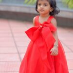 Sridevi Ashok Instagram - @sitara_chintala ‘s Christmas costume from @vika.label Wishing you all advance Merry Christmas 🥰❤️🫶 Photography: @ashok_chintala #srideviashok #christmas #christmasdress #reddress #babygowns #babydress #babyphotography