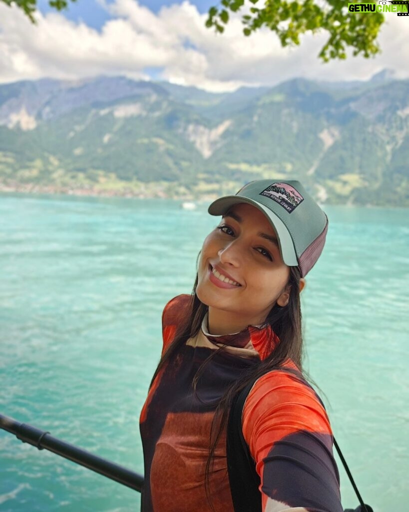 Srinidhi Ramesh Shetty Instagram - It was a colorful day 🫠🌈💝 #iseltwald #lakebrienz #giessbach #sigriswil #solodiaries ✨️ Switzerland