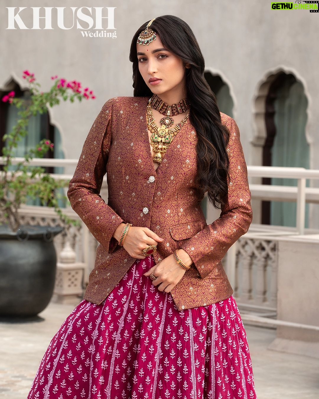 Srinidhi Ramesh Shetty Instagram - And the tale continues ✨️ . . . @khushmag 🌸 All wardrobe: @real_weaverstory Jewelry: @ajewelsbyanmol Editor-in-chief: @sonia_ullah Photography: @sunillade Creative Director: @mannisahota_ Fashion Editor: @vikas_r Concept & Styling: @tanishqmalhotraa Makeup: @kalwon_beauty Hair: @jitinrathore Videography: @amitsomvanshiphotography Styling Assistant: @elwadhiarchita, @thestylethesaurus Photography Assistant: @13m_nagendra Location: @fairmontjaipurindia Production: @citruzoninsta