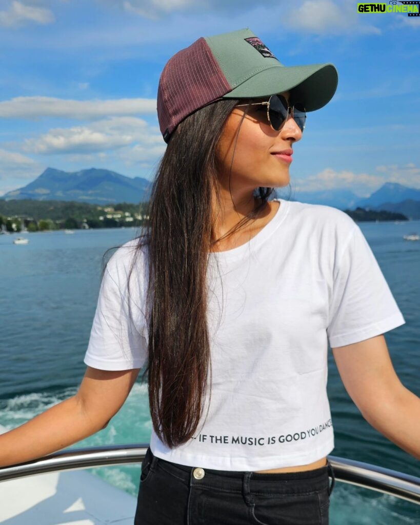 Srinidhi Ramesh Shetty Instagram - Left a piece of my heart in this magical place 🇨🇭 🦭 And this was just a half day beauty 🙈🙉 10 days in this heaven was my absolute fav✨️🌸🤍 #lakelungern #lakelucerne #solodiaries 💙 Switzerland