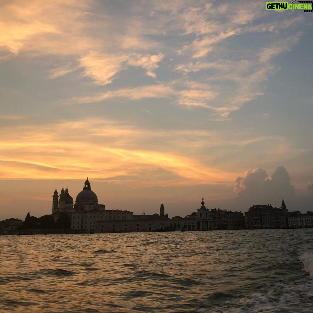 Suhana Khan Instagram - Venice, Italy
