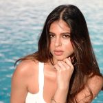 Suhana Khan Instagram – Pretend it’s a Pepsi and I’m Cindy Crawford :) 

📷 @gaurikhan