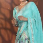 Suma Kanakala Instagram - Just me Vibing on this trend💃🏻 . styled by @stylebyannapurna Wearing: @yathidesignstudio Jewellery @aanvitrends @alluringaccessories.a2 Makeup @madhu_derangula Hair @koduruamarnath Videography @swipeupproductions #sumakanakala #anchorsuma #anchorsumakanakala #kanakalasuma #Extraordinary #Animal #Viral #Trending #funnyreels #sundayfunday