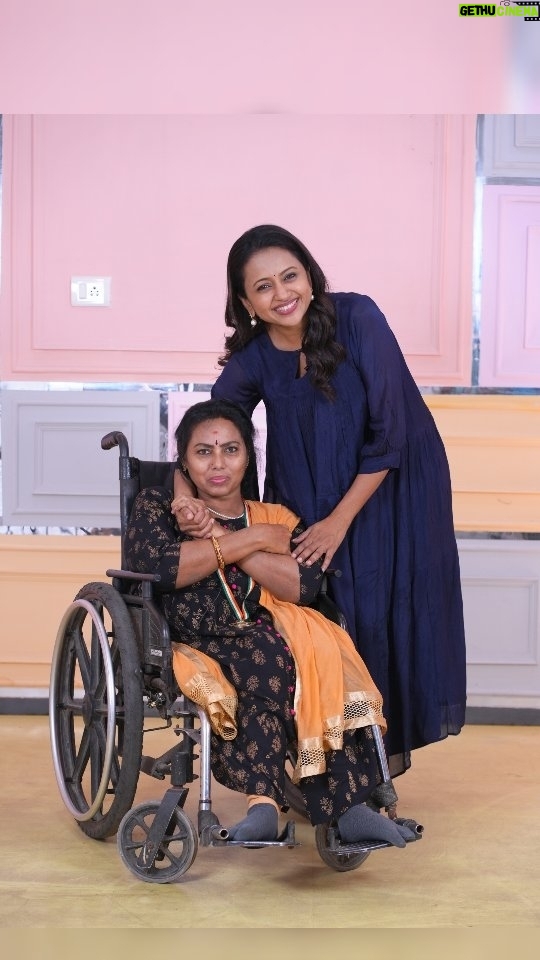Suma Kanakala Instagram - Dr. P. Padmavathi garu is starting her new journey, please do support her by subscribing to her YouTube channel - ‘paddutalks’ 😊 #IDPD #IDPWD #internationaldisabilityday #Suma #Anchorsuma #Sumakanakala #disability #disabilityday