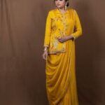 Suma Kanakala Instagram - True elegance is the manifestation of independent mind 💛✨ . styled by @stylebyannapurna Wearing: @vrb_collections Jewellery : @aanvitrends Makeup @madhu_derangula Hair @koduruamarnath Photography @valmikiramuphotography #sumakanakala #anchorsuma #anchorsumakanakala #kanakalasuma