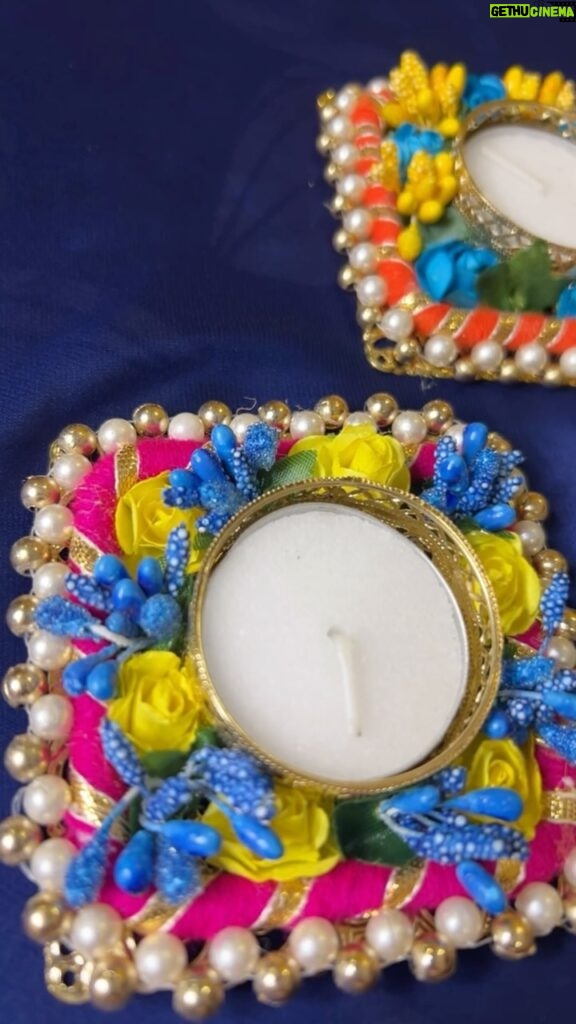 Suman Pattnaik Instagram - This Diwali decorate ur home with these beautifully customised diya 🪔 DM @soranjita_gallery to order now 💕 #diwali2023 #diwalidecorations #diya #instapost #instagram