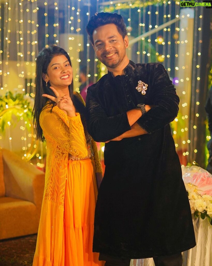 Suman Pattnaik Instagram - Happy Birthday 🥳 Found this cute pic of ours 😍 #birthdayboy #instapost #instagram #instapic